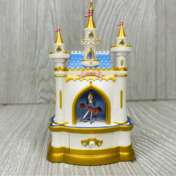 Vintage Hallmark Jewlery box Ballet Keepsake Christmas Ornament Movement & Sound - Picture 4 of 13